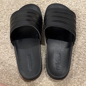 Black unisex comfort slide men’s 8 women’s 9 Adidas